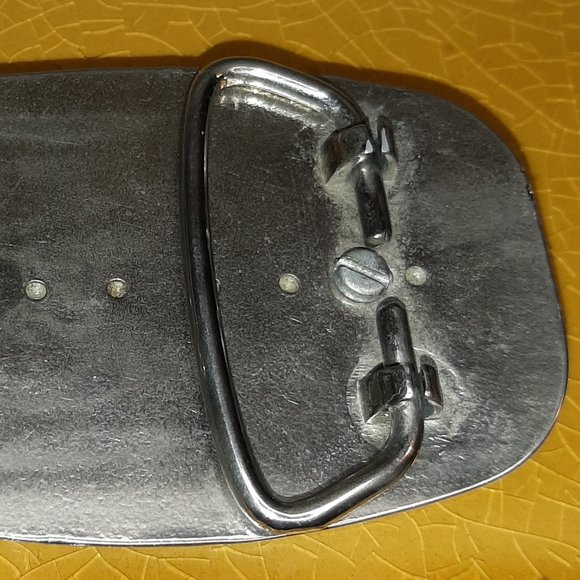 Silver Belt Buckle With Oval Stone Center main image 4